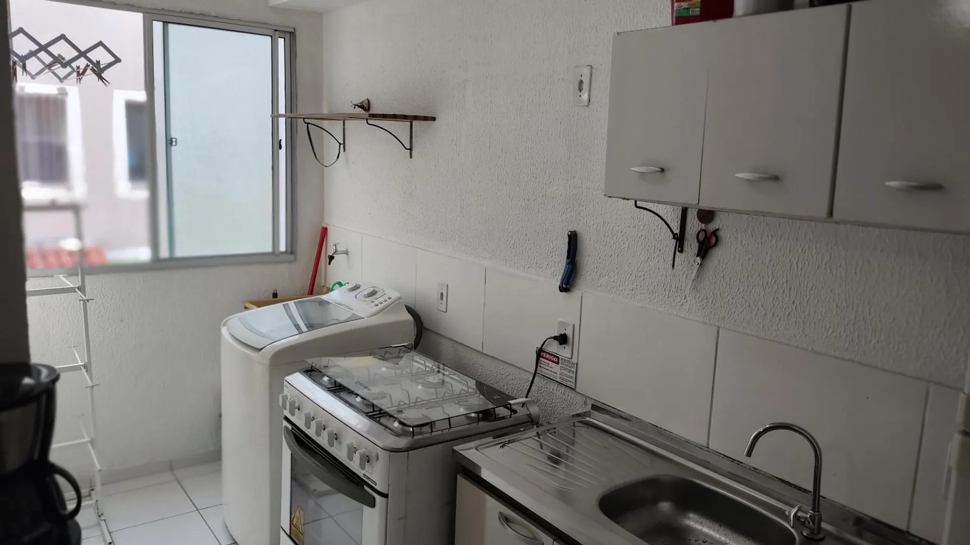 Em Natal, Aptº 2/4 Inteiro Em Condominio Fechado. 0*, Natal Brezilya