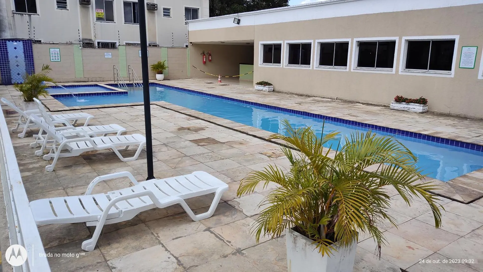 Em Natal, Aptº 2/4 Inteiro Em Condominio Fechado. Natal